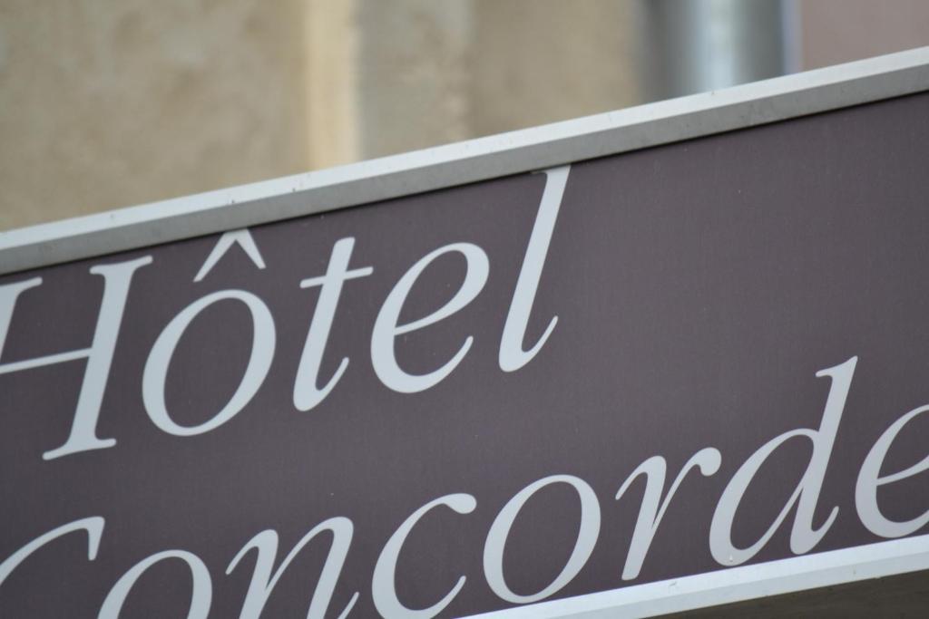 Hotel Concorde ニーム エクステリア 写真